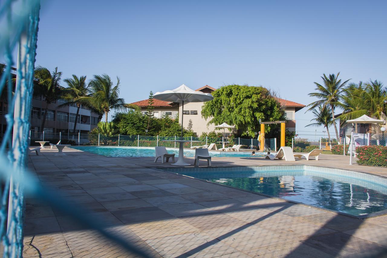 Praia Do Futuro Prox Chico Do Caranguejo Fortaleza (Ceara)